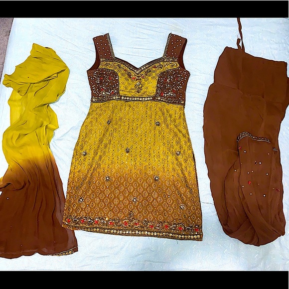 Pakistani/Indian 3 piece suit/shalwar - Picture 1 of 6